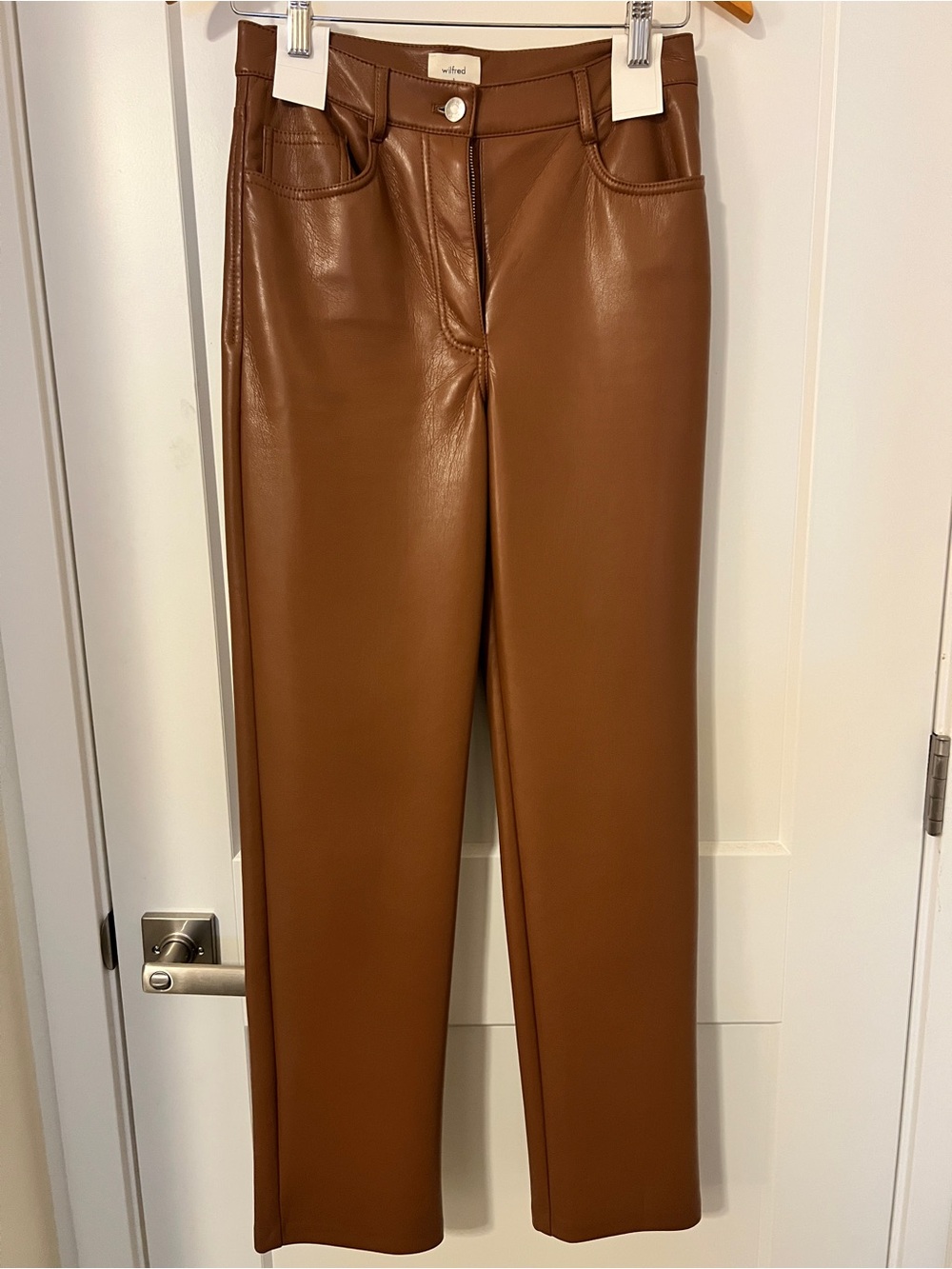 Aritzia The Melina Pant Wilfred vegan leather pants in brown 
Size 2
